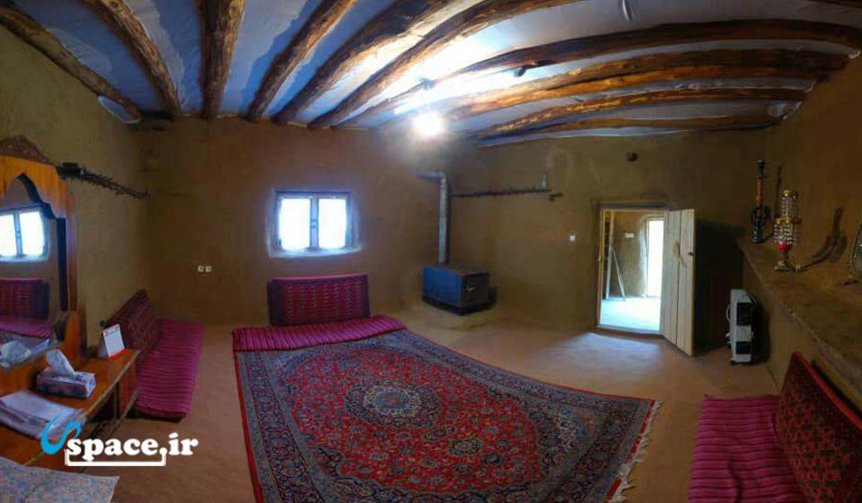 اتاق سنتی اقامتگاه بوم گردی پیله بابا - رشت - روستای کچا